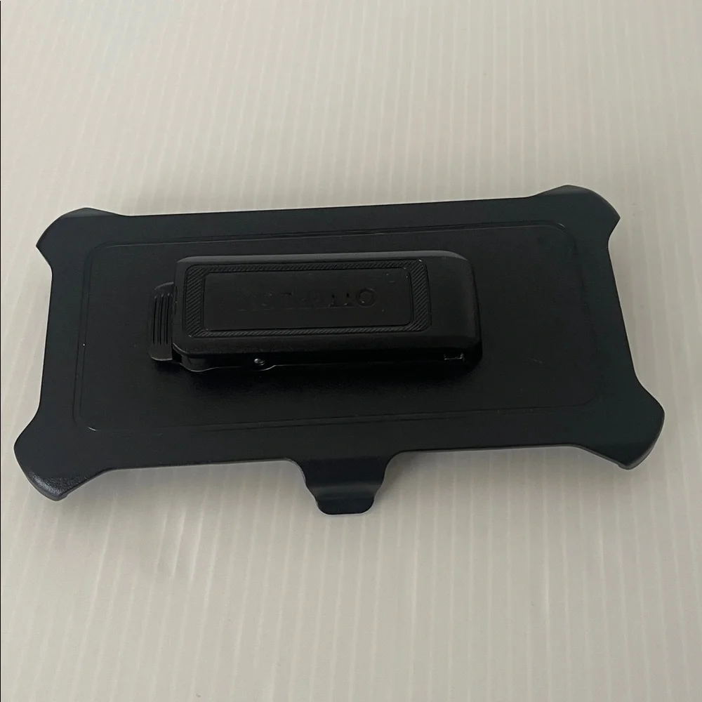Otterbox Defender Belt Clip For I Phone 13